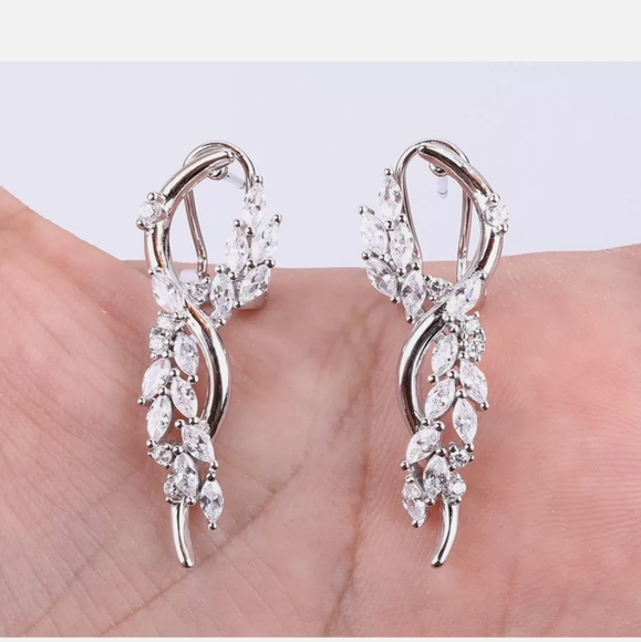 White sapphire &sterling floral fern earrings - Picture 4 of 4